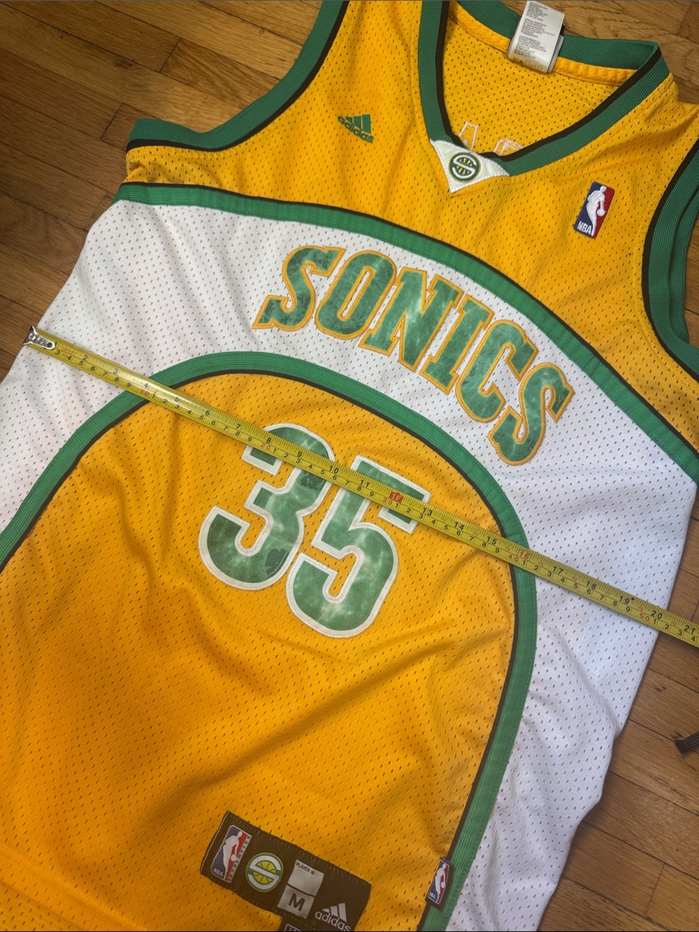 adidas Seattle SuperSonics Yellow & Green NBA Jersey - Picture 8 of 8